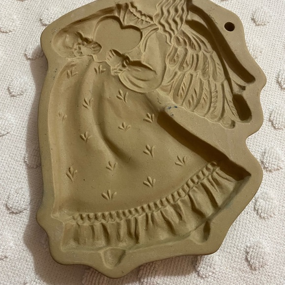 Angel with Heart, Brown Bag Cookie Art, Hill Design, 1987 - Picture 3 of 4